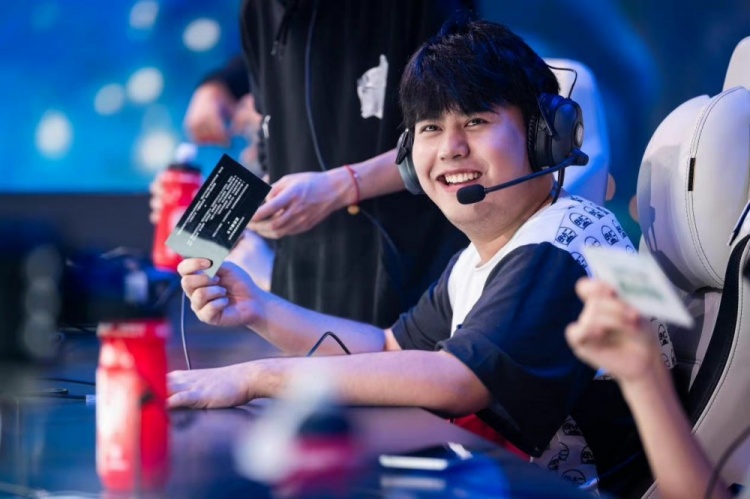 这不仅需要 这不仅需要