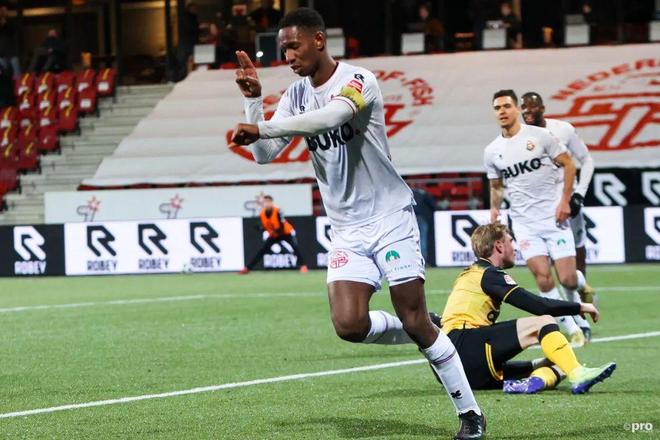 互相拜访 互相拜访