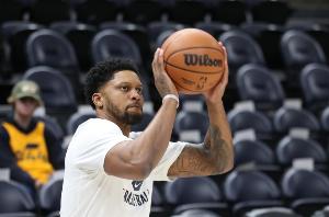 更是各队心 更是各队心