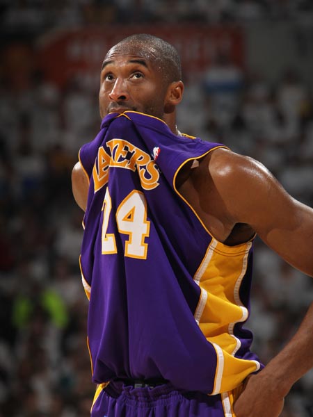 伍敲响了警 伍敲响了警