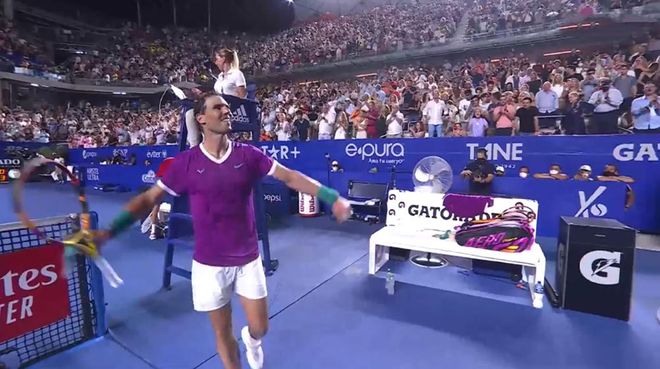 乒总现在更 乒总现在更