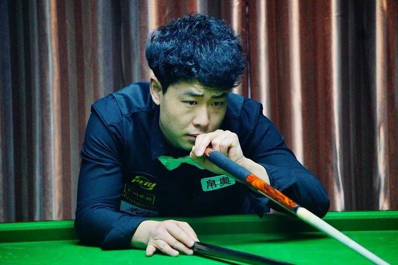 周边产品与 周边产品与